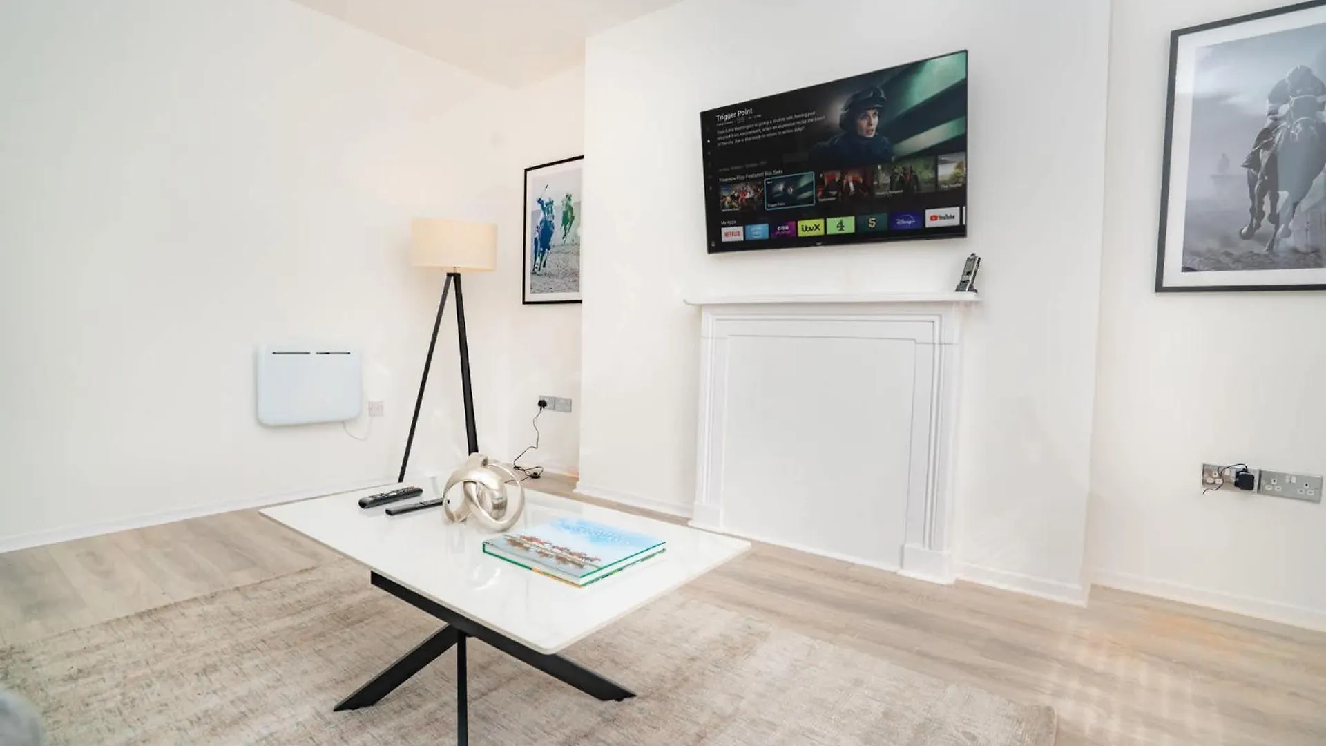 Stunning 1 Bedroom Apartment In Cheltenham Centre